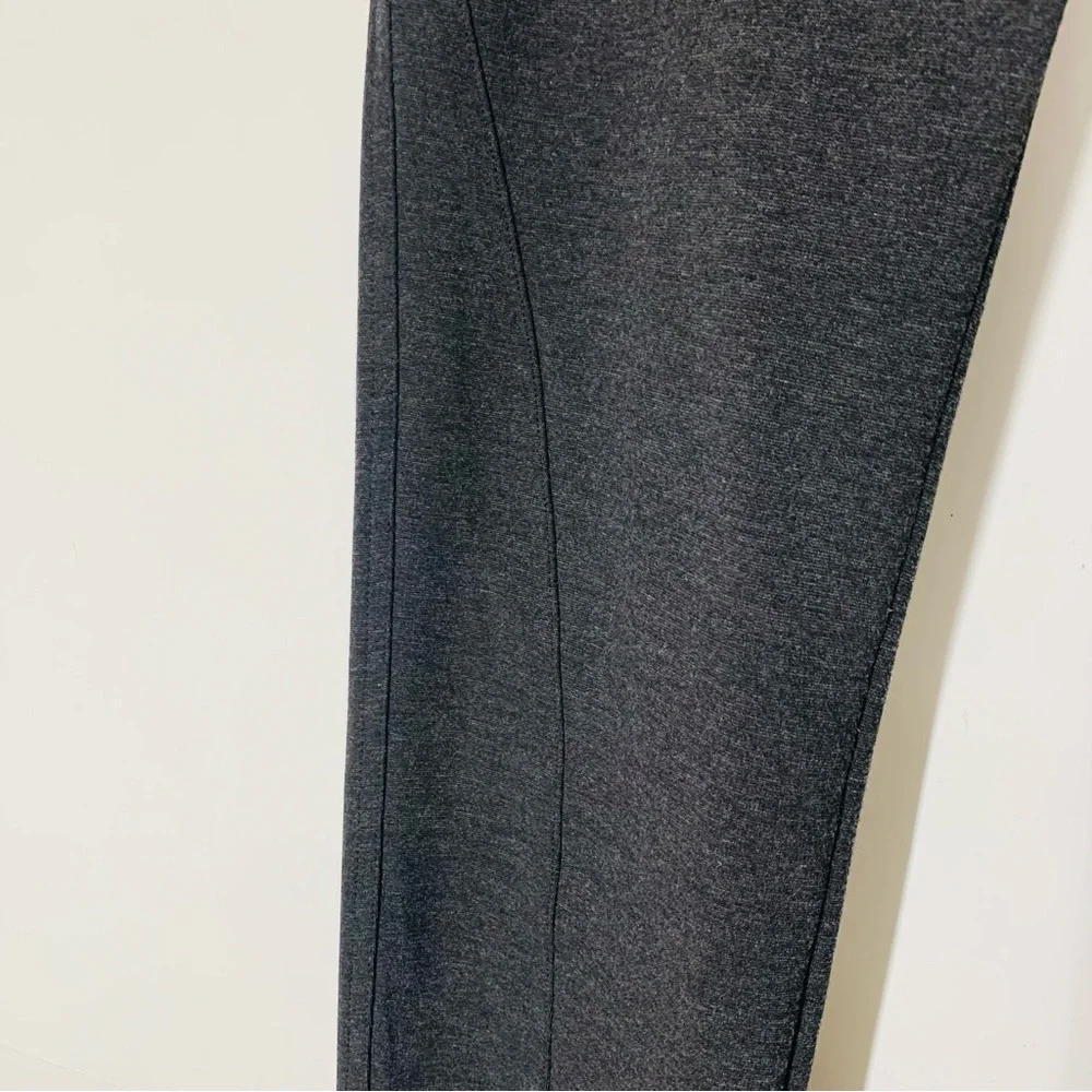 Columbia Women’s Pull on Pants Flat Front Ponte in Charcoal Gray Mid Rise Medium